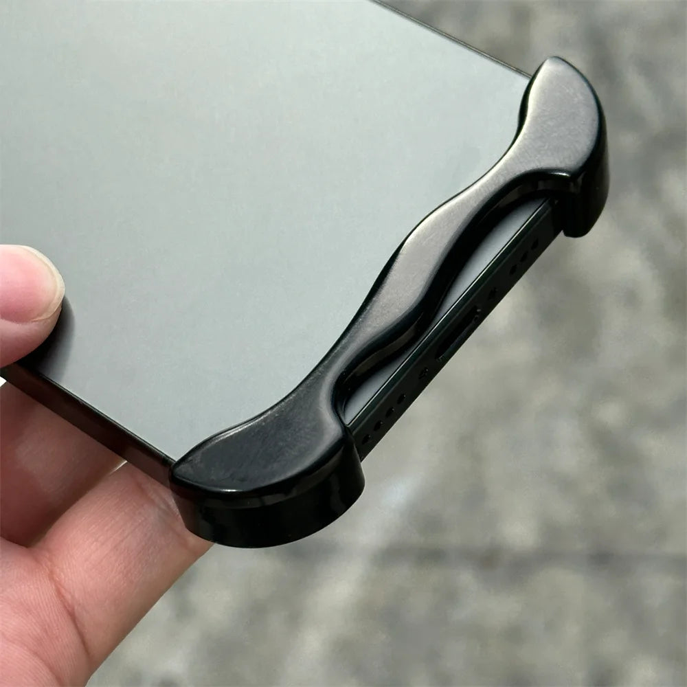 MAJSTC Sleek Shield